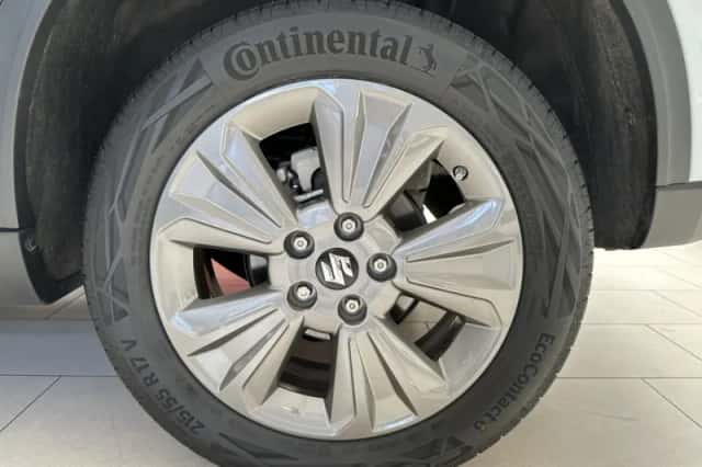 Suzuki Vitara (2021) thumbnail 26