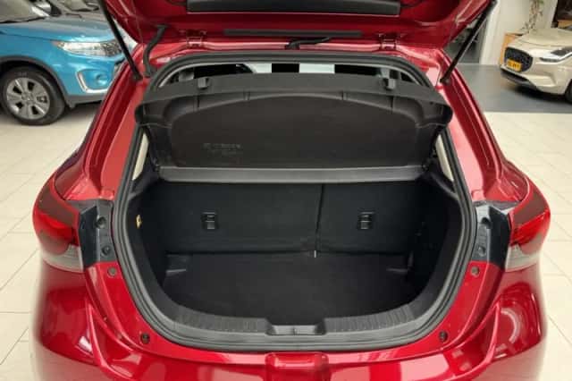 Mazda 2 (2022) thumbnail 8