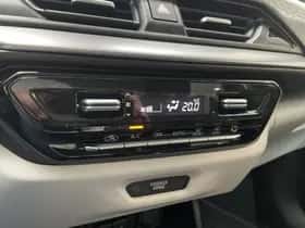 Suzuki Swift (2025) thumbnail 14