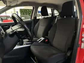 Suzuki Baleno (2016) thumbnail 4