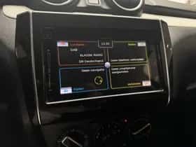 Suzuki Swift (2018) thumbnail 11