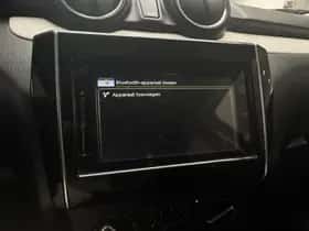 Suzuki Swift (2018) thumbnail 14