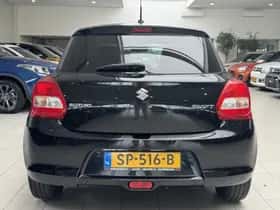 Suzuki Swift (2018) thumbnail 22