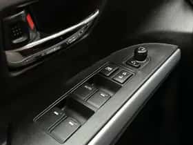 Suzuki S-CROSS (2014) thumbnail 15