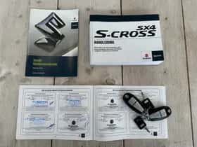 Suzuki S-CROSS (2014) thumbnail 16