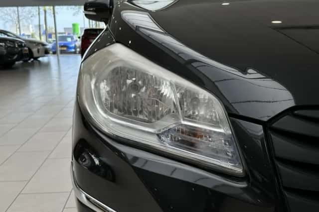 Suzuki S-CROSS (2014) thumbnail 19