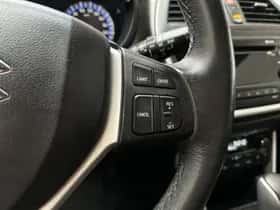 Suzuki S-CROSS (2014) thumbnail 24