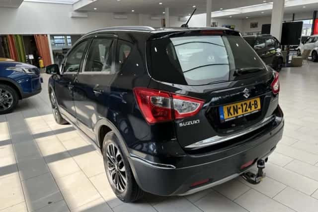 Suzuki S-CROSS (2014) thumbnail 25