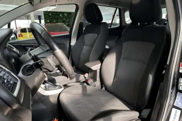 Suzuki S-CROSS (2014) thumbnail 4