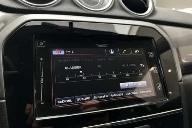 Suzuki Vitara (2019) thumbnail 13