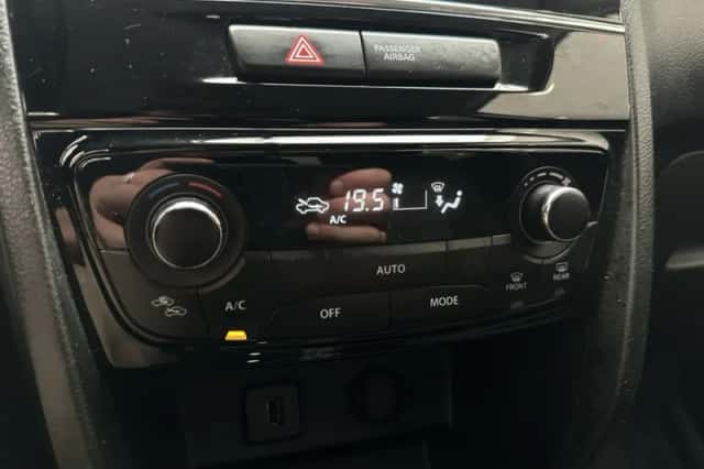 Suzuki Vitara (2019) thumbnail 17