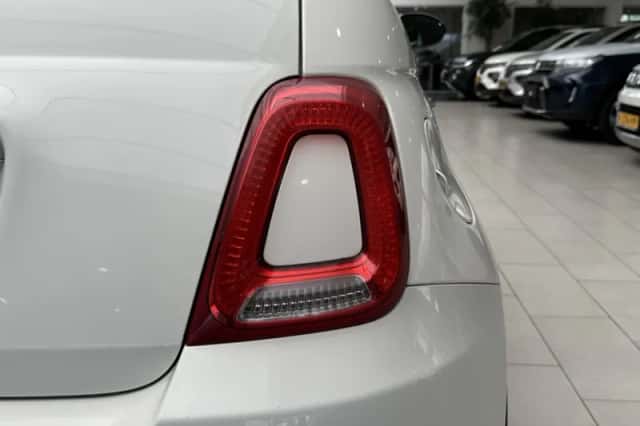 Fiat 500C (2017) thumbnail 25