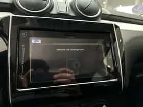 Suzuki Swift (2021) thumbnail 12
