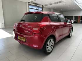Suzuki Swift (2021) thumbnail 3
