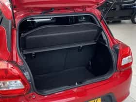 Suzuki Swift (2021) thumbnail 8