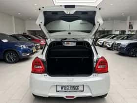 Suzuki Swift (2023) thumbnail 15