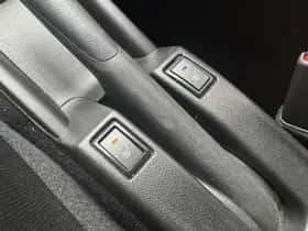 Suzuki Swift (2023) thumbnail 24