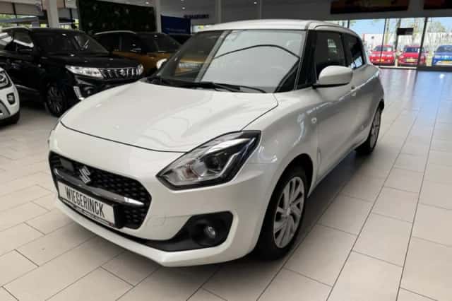 Suzuki Swift (2023) thumbnail 7