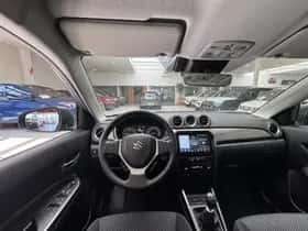 Suzuki Vitara (2025) thumbnail 2