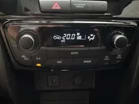 Suzuki Vitara (2025) thumbnail 23