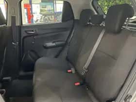 Suzuki Swift (2024) thumbnail 5