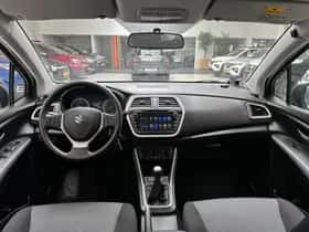 Suzuki S-CROSS (2014) thumbnail 26