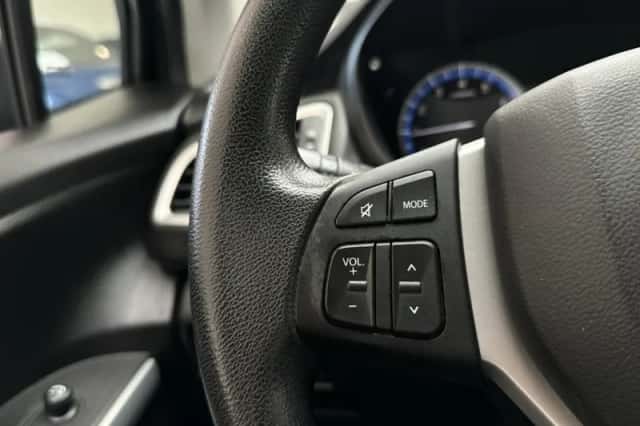 Suzuki S-CROSS (2014) thumbnail 27