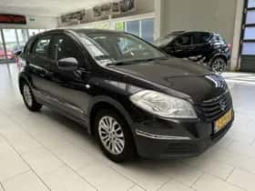 Suzuki S-CROSS (2014) thumbnail 30