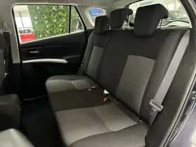 Suzuki S-CROSS (2014) thumbnail 6