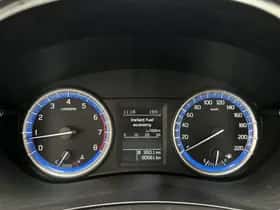 Suzuki S-CROSS (2014) thumbnail 10
