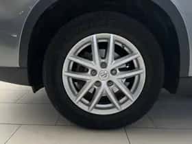 Suzuki Vitara (2016) thumbnail 18