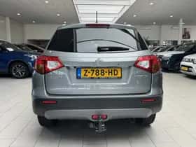 Suzuki Vitara (2016) thumbnail 22