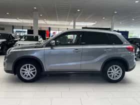 Suzuki Vitara (2016) thumbnail 7