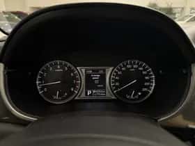Suzuki Vitara (2016) thumbnail 10