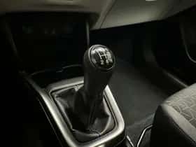 Suzuki Swift (2025) thumbnail 17