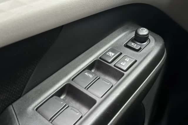 Suzuki Swift (2025) thumbnail 19