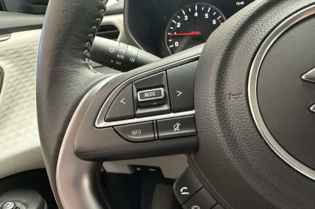 Suzuki Swift (2025) thumbnail 25