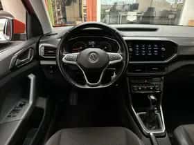 Volkswagen T-Cross (2020) thumbnail 2