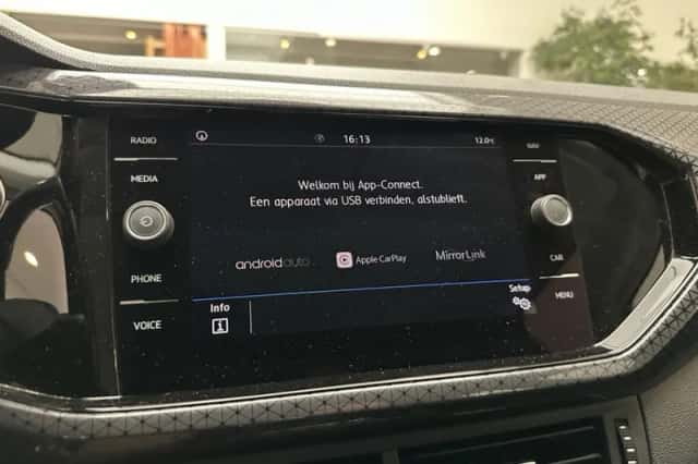 Volkswagen T-Cross (2020) thumbnail 16