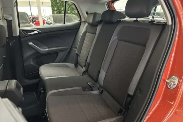 Volkswagen T-Cross (2020) thumbnail 6