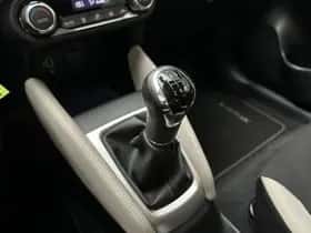 Nissan Micra (2020) thumbnail 17