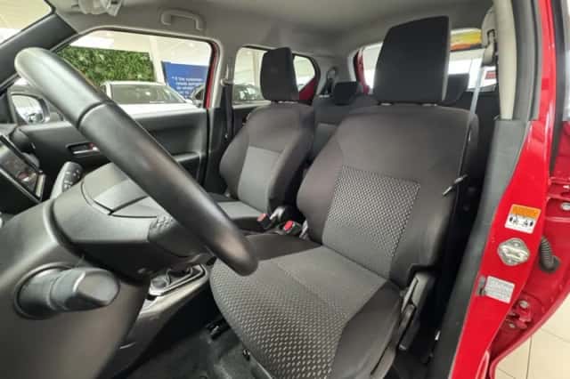 Suzuki Ignis (2021) thumbnail 4