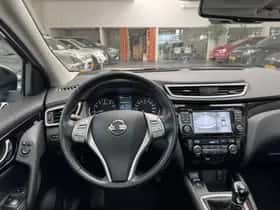 Nissan Qashqai (2017) thumbnail 2