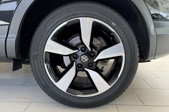 Nissan Qashqai (2017) thumbnail 19