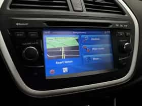 Suzuki S-CROSS (2014) thumbnail 11