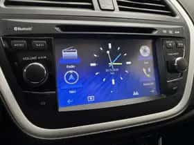 Suzuki S-CROSS (2014) thumbnail 13