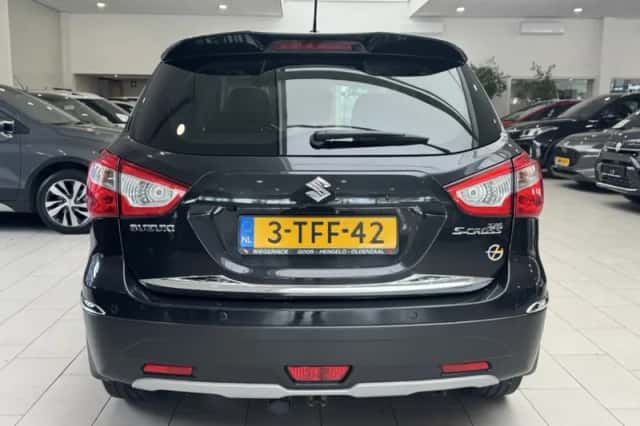 Suzuki S-CROSS (2014) thumbnail 20