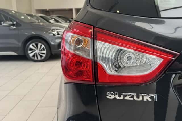 Suzuki S-CROSS (2014) thumbnail 21