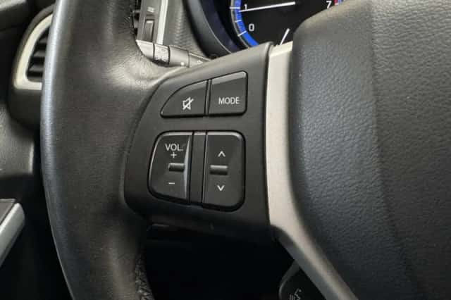 Suzuki S-CROSS (2014) thumbnail 22