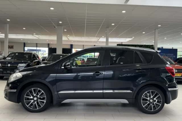 Suzuki S-CROSS (2014) thumbnail 7